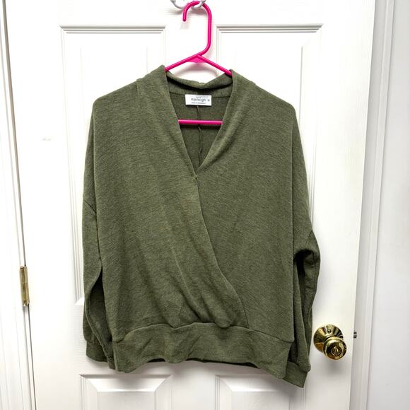 Kaileigh Green Faux Wrap Sweater, Long Sleeve, V Neck, Size M, NWOT - Picture 2 of 6